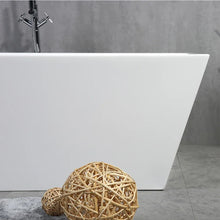 將圖片載入圖庫檢視器 59 Inch Harmony Acrylic Freestanding Bathtub Soaking Tub in White Splicing Color Freestanding Modern Design Bathtub - Free standing tub Dimension 59 W x 31.5 D x 22.8 H Inch
